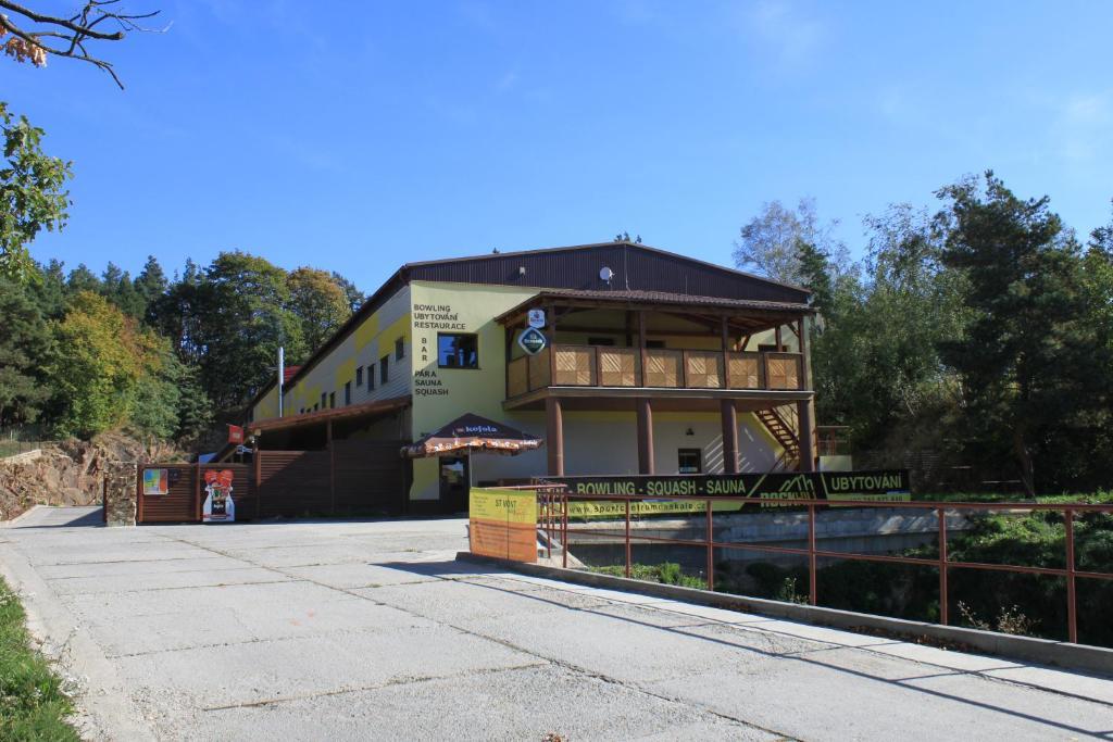 Rockhill Dacice Hotel Exterior photo